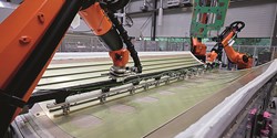Automatisierte Klebprozesse für metallische Großstrukturen