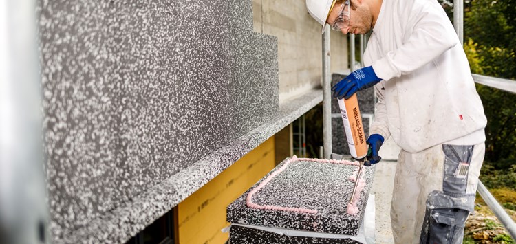 Wie verträgt sich PU-Schaum mit Baustoffen?