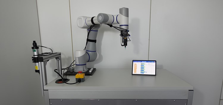 Prozesstechnik Kleben – von der Handdosierung zur Vollautomation