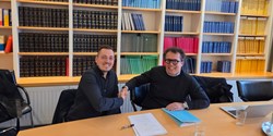 Matthias Oberhofer, Geschäftsführender Gesellschafter der DAV Tech Germany GmbH (links), und
Andrea Grazioli, Geschäftsführender Gesellschafter DAV Tech S.r.l. (rechts), bei der Gründung (Bild: DAV Tech Germany GmbH)