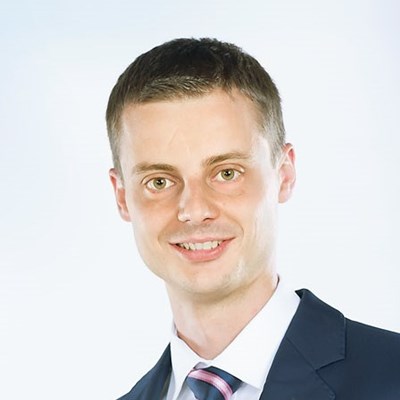 Dipl. Ing. (FH) Jens Ruderer ist geschäftsführender Gesellschafter der RUDERER KLEBETECHNIK GmbH