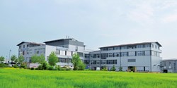 Erfolgreiche Entwicklung: In zehn Jahren wurde hier am SKZ der Umsatz um 60% gesteigert (Bild: SKZ)