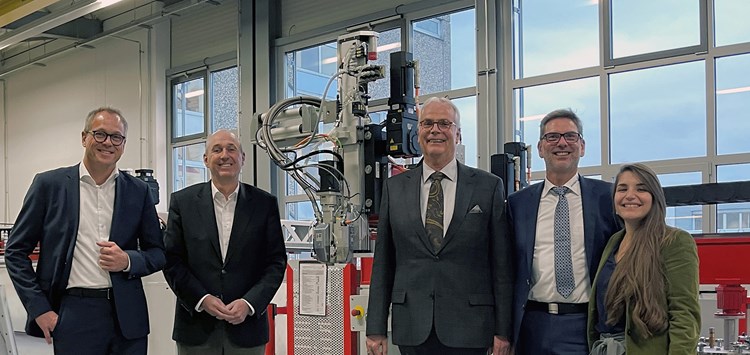 Praxisnahe Bildungsoffensive