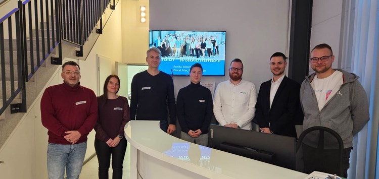 Verstärktes Vertriebs- und Serviceteam