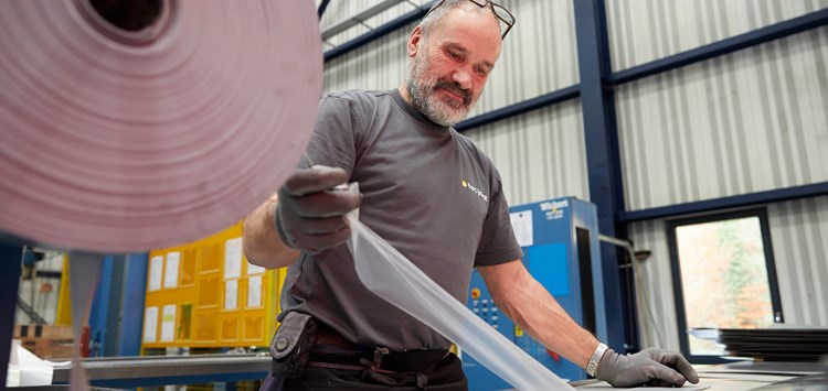 Teile einfach und wirtschaftlich konfektionieren lassen