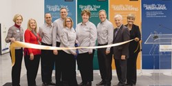 Eröffnung des ServicePLUS Centers im US-amerikanischen Menomonee Falls (Wisconsin) (Bild: Trelleborg Sealing Solutions)