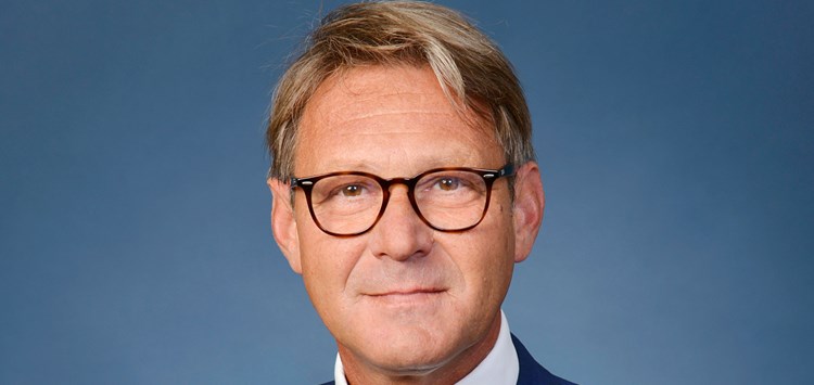 Arburg stärkt die additive Fertigung