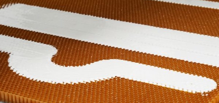 Automatisiertes Honeycomb Potting