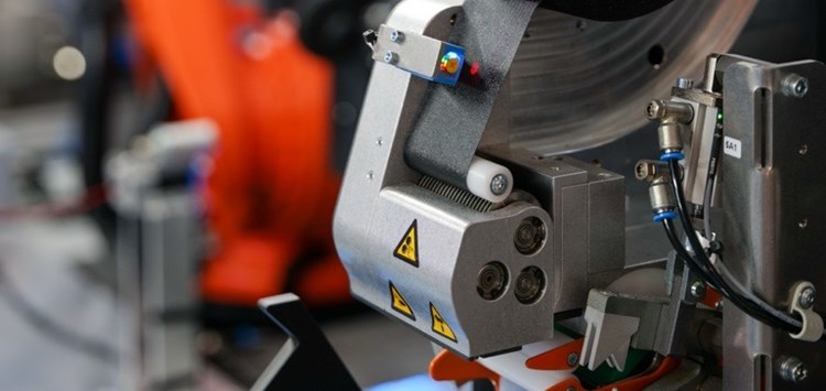 Produktionszelle für vollautomatisierte Kabelbaumfertigung