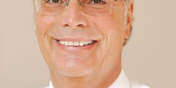Professor Dr. Andreas Groß, Fraunhofer Institut für Fertigungstechnik und angewandte Materialforschung, Bremen, Bereich Klebtechnik und Oberflächen