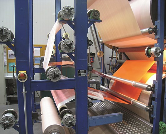 Höhere Produktperformance durch sichere und nachhaltige Elastomerfolien