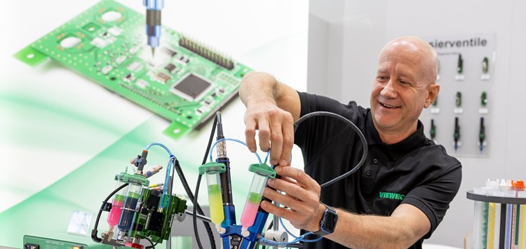 Vieweg expandiert in die Schweiz