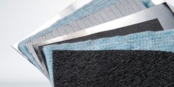 Die einzelnen Lagen des Gewebeverbunds isoGLAS® FTI bestehen aus verschiedenen speziellen Geweben, Beschichtungen und Nadelvliesen (Bild: Frenzelit GmbH)