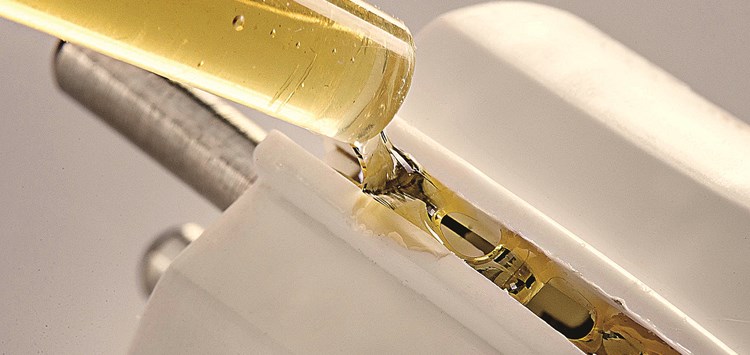 Spezialmaterialien für E-Baugruppen