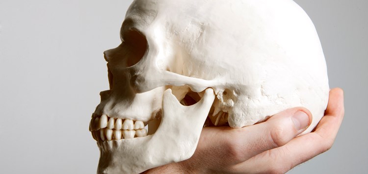 Advanced Materials: „To be or not to be, that is the question.“