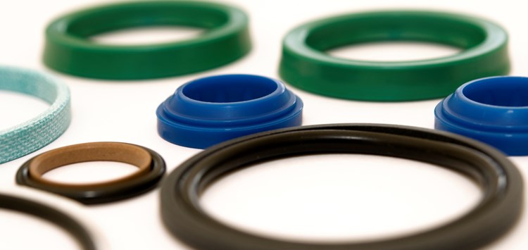 Funktionelle Füllstoffe für Fluorelastomere