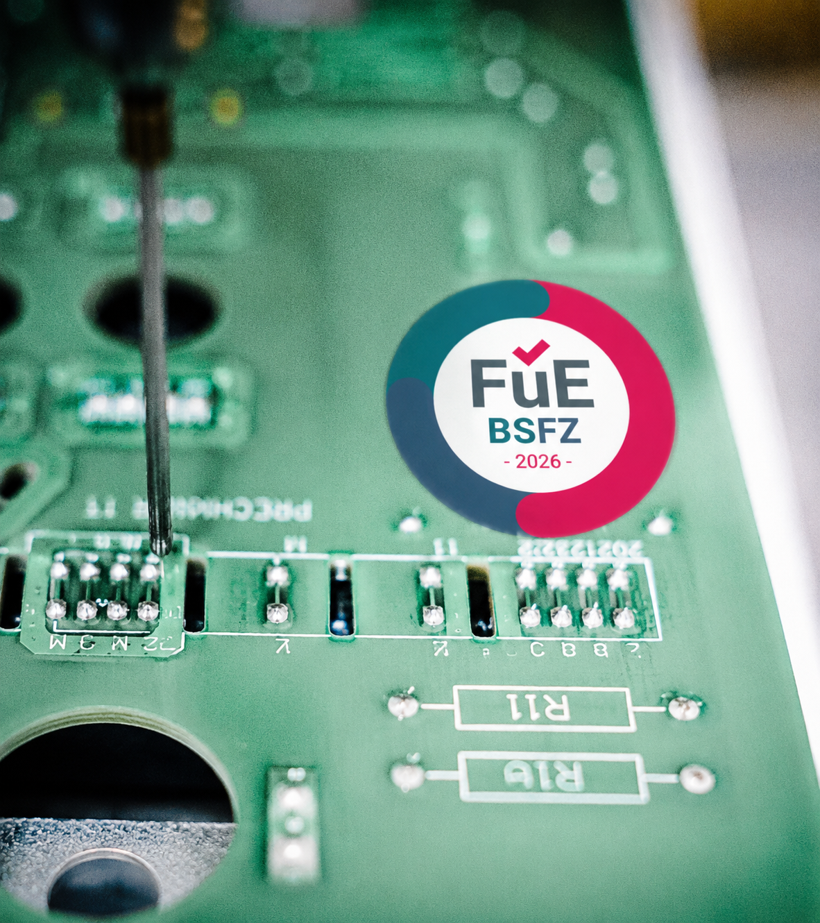  BSFZ-Siegel für Miniaturelektronik-Vergussanlage
