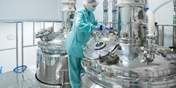 Multilayer werden in der Pharmaindustrie immer wichtiger (Bild: iStock-Fotografie-ID: 941351234 Traimak_Ivan)