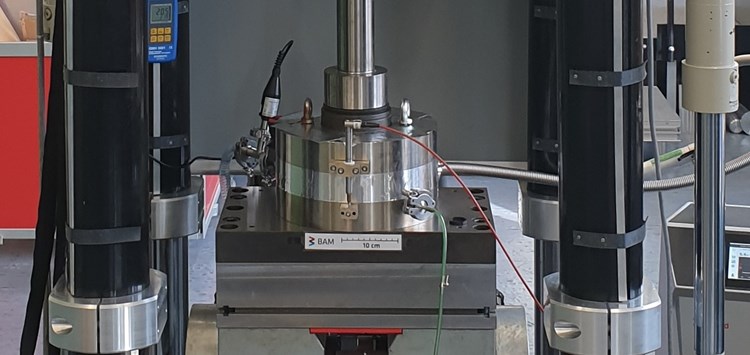 Transport- und Lagerbehälter für radioaktive Stoffe sicher abdichten