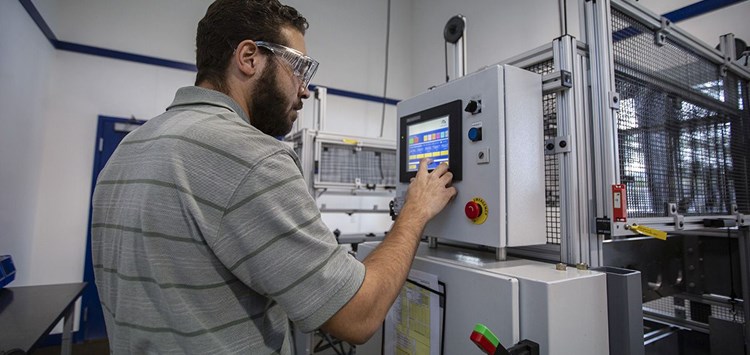 Engineering-Services erweitert