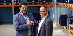 Ein weiterer Garant für die Zukunft – die Nachfolge ist schon geregelt – Simon Treiber (links) und Karl-Friedrich Berger (rechts) arbeiten schon lange vertrauensvoll zusammen (Bild: Berger S2B GmbH)
