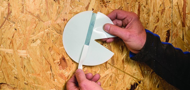 Selbstklebendes Patch für Ecken