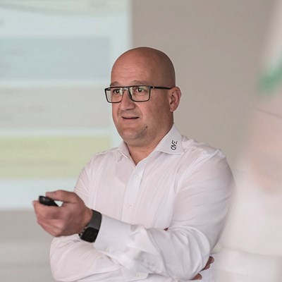 Dipl.- Verw. (FH) Matthias Georg, Leitung Vertrieb, OVE Plasmatec GmbH