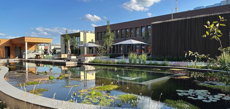 Mit Bistro und Physio  in die Zukunft