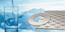 Dichtungsmaterial KLINGERSIL® C-4240 nach neuer Elastomer-Leitlinie für Kalt- und Heißwasser geeignet (Bild: Klinger GmbH)