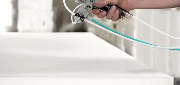 Polstermöbel effizienter verkleben