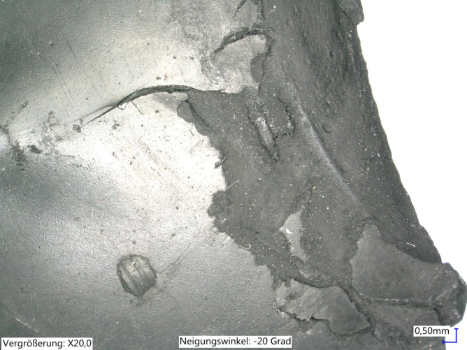 Bild 1: Durch Desinfektionsmittel zerstörte EPDM-Dichtung (Bild: O-Ring-Prüflabor Richter GmbH)