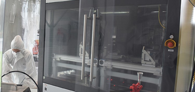 Plasmatreat investiert weiter in Forschungs- und Testequipment