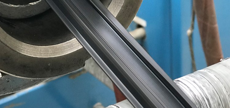 Profilquerschnitte für verschiedene Branchen