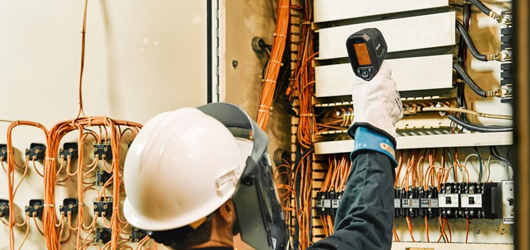 Wärmebildkameras für verkürzte Diagnosezeiten und vereinfachte Wartungsberichte