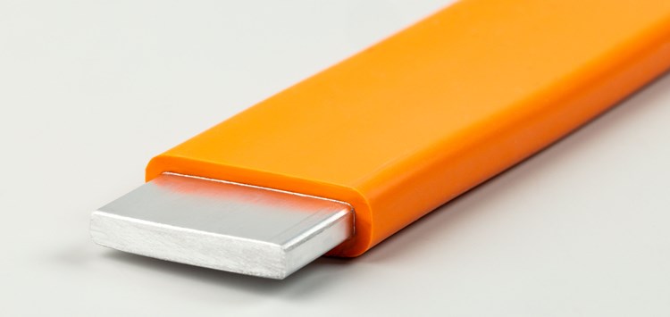 E-Mobilität: Neuer Siliconkautschuk erhöht Sicherheit von Antriebsbatterien
