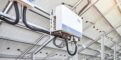 2K-Silikon-Vergussmassen für sicherheitskritische Solar-Komponenten