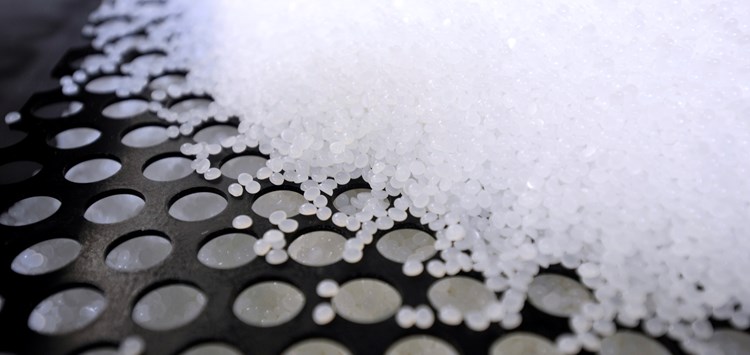 Partnerschaft zur Reduzierung von CO₂-Emissionen in der Klebstoffherstellung