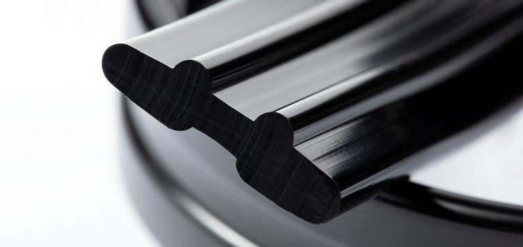 Flüssig- und Festsiliconkautschuke mit verbesserten Produkt- und Verarbeitungseigenschaften