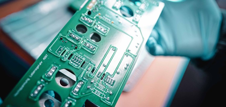 Lohnverguss größer und zeitgemäß gedacht