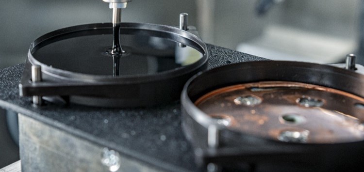 Vakuumverguss mit 2K-Epoxidsystem