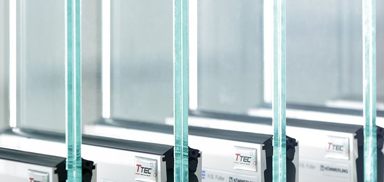 Flüssiglaminationstechnologie ohne Randverbund