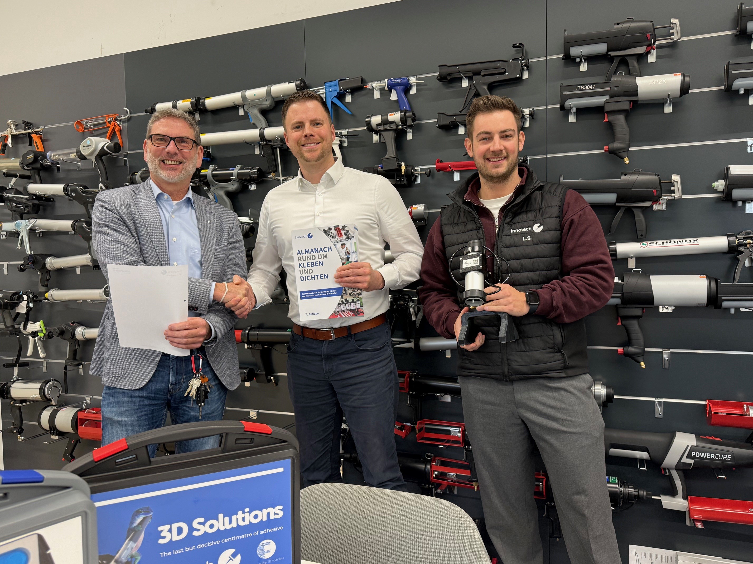 Strategische Partnerschaft für optimierte Klebstoffverarbeitung