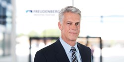 Dr. Duclos war sowohl eine visionäre und zugleich praxisorientierte Führungspersönlichkeit als auch ein innovationsstarker Chief Technology Officer, der mit seinem Engagement die zukunftsorientierte Entwicklung des Unternehmens nachhaltig geprägt hat (Bild: Freudenberg Sealing Technologies)