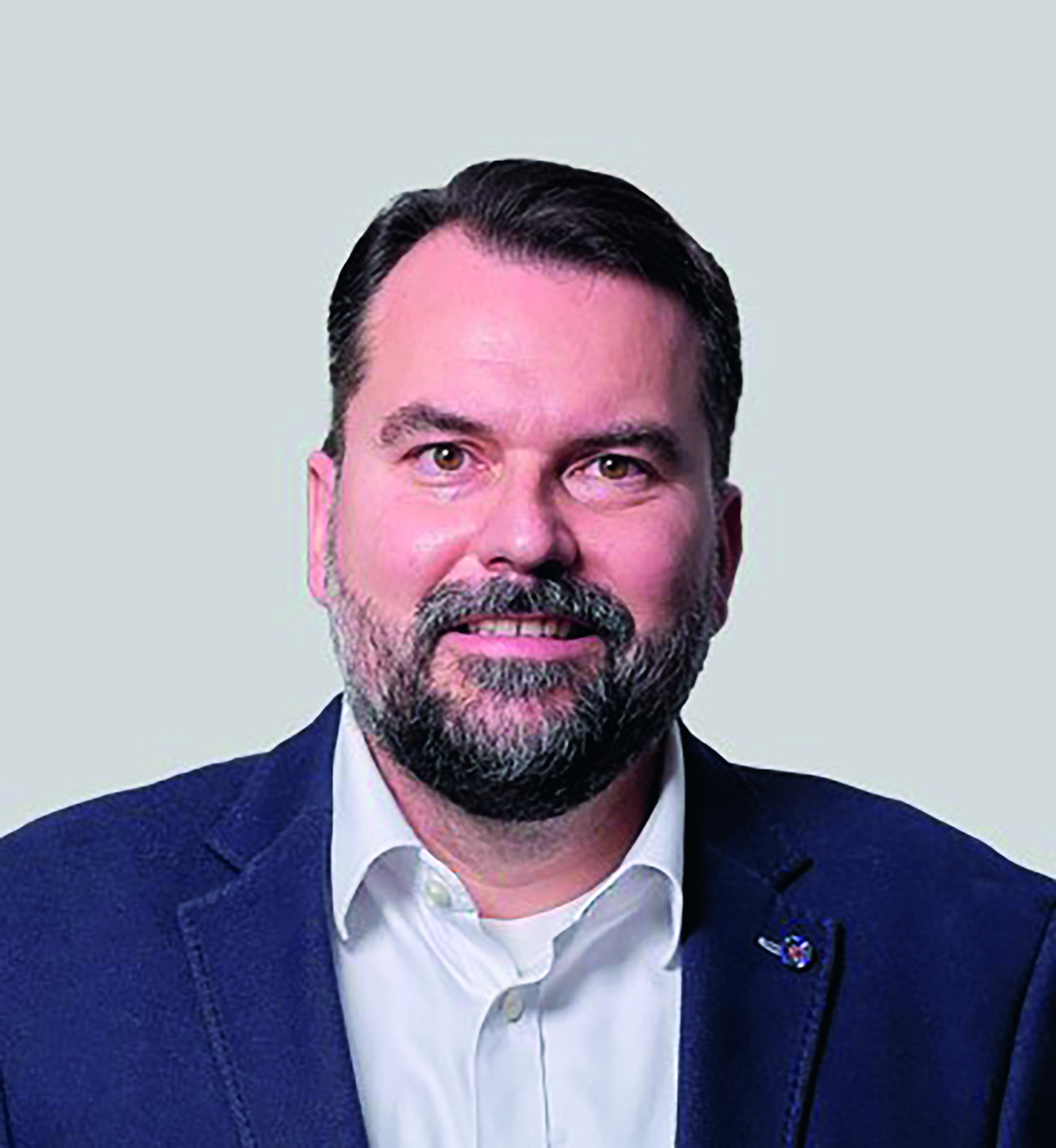 Dr.-Ing. Jan-Dirk Glaser, Inhaber, internationaler Klebfachingenieur und internationaler Schweißfachingenieur IDG - CONSULTING  Technologie- und Personalberatung 